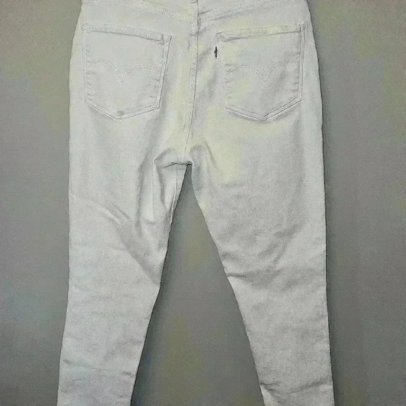 Levi's 721 Women's High Rise Skinny‎ Jean - W30 L30 White, zip fly distressed - Picture 4 of 8